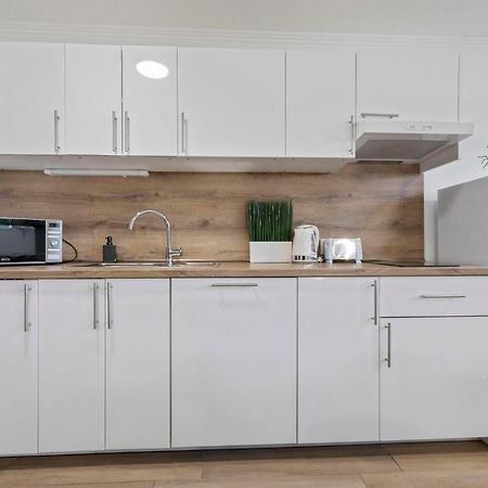 Appartement Family Hub In Centre à Bratislava Extérieur photo