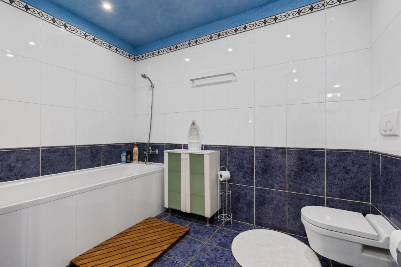 Appartement Family Hub In Centre à Bratislava Extérieur photo